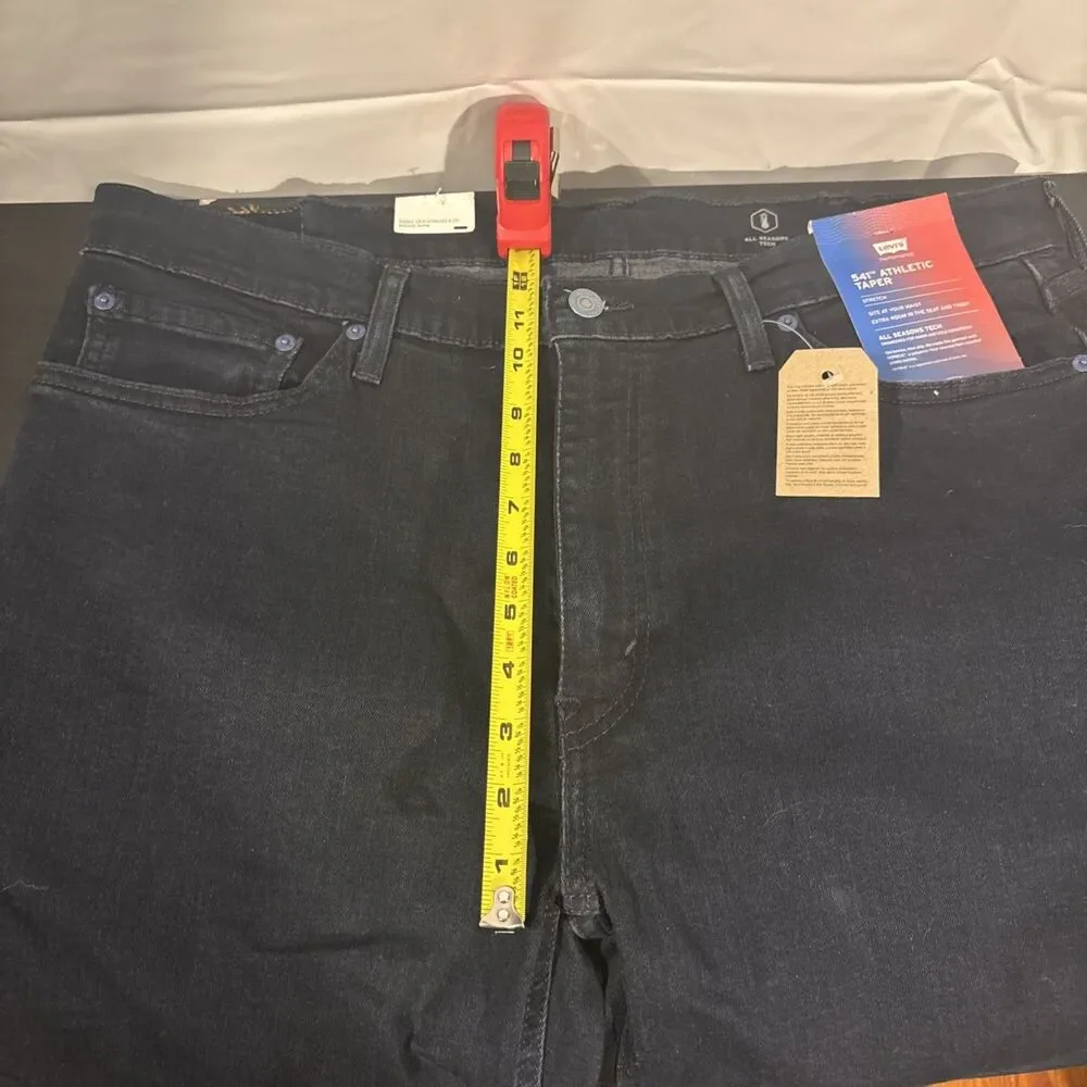 NWT Levi’s Performance 541 Athletic Taper All Season Tech Stretch Jean Men 38x34